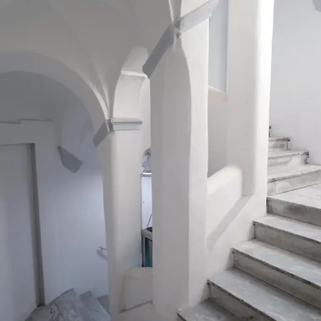 Residenza Esposito 3* Νάπολη